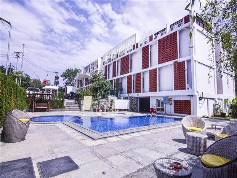 Oyo 2233 Bell'S Place Богор Экстерьер фото