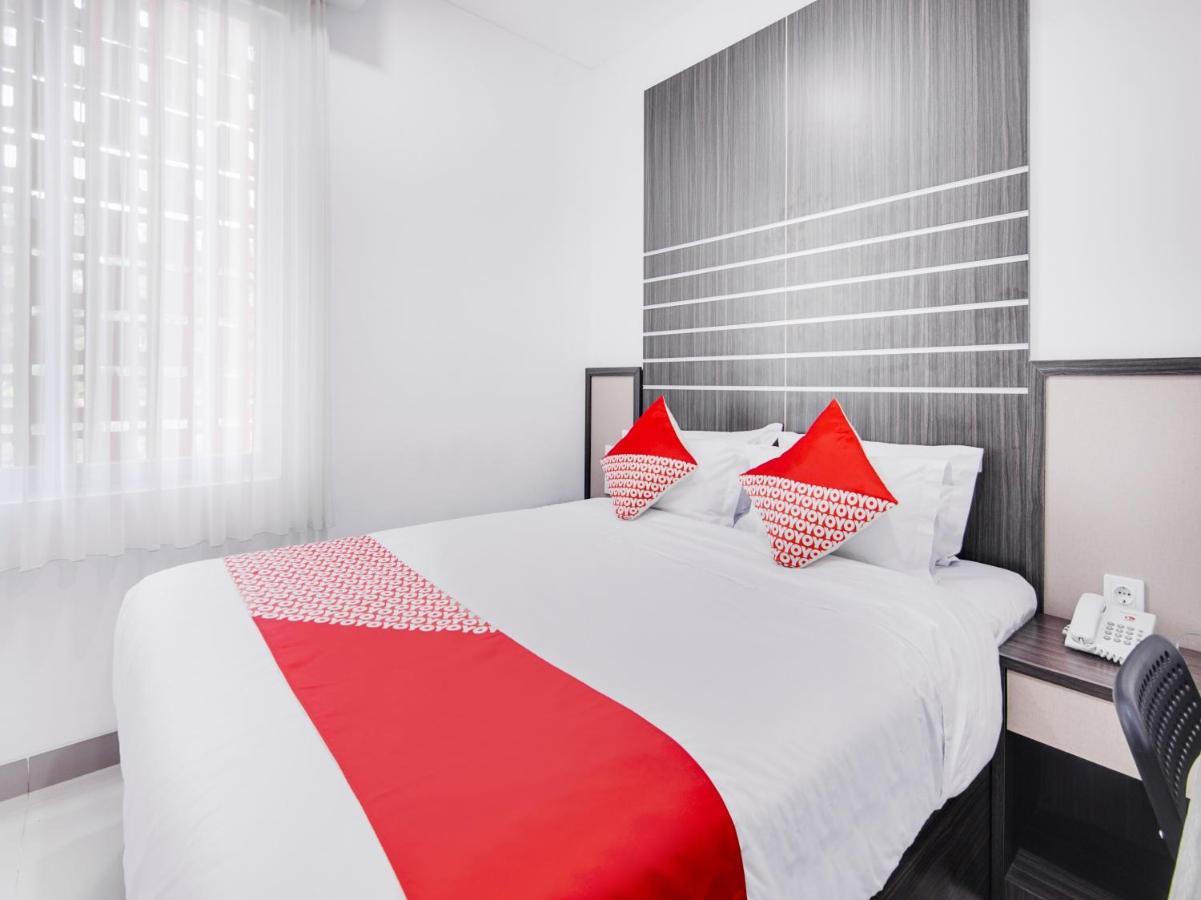 Oyo 2233 Bell'S Place Богор Экстерьер фото