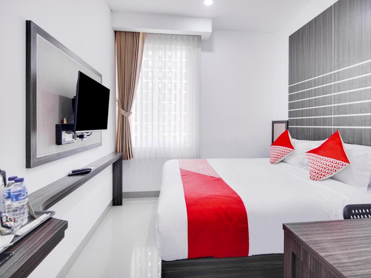 Oyo 2233 Bell'S Place Богор Экстерьер фото