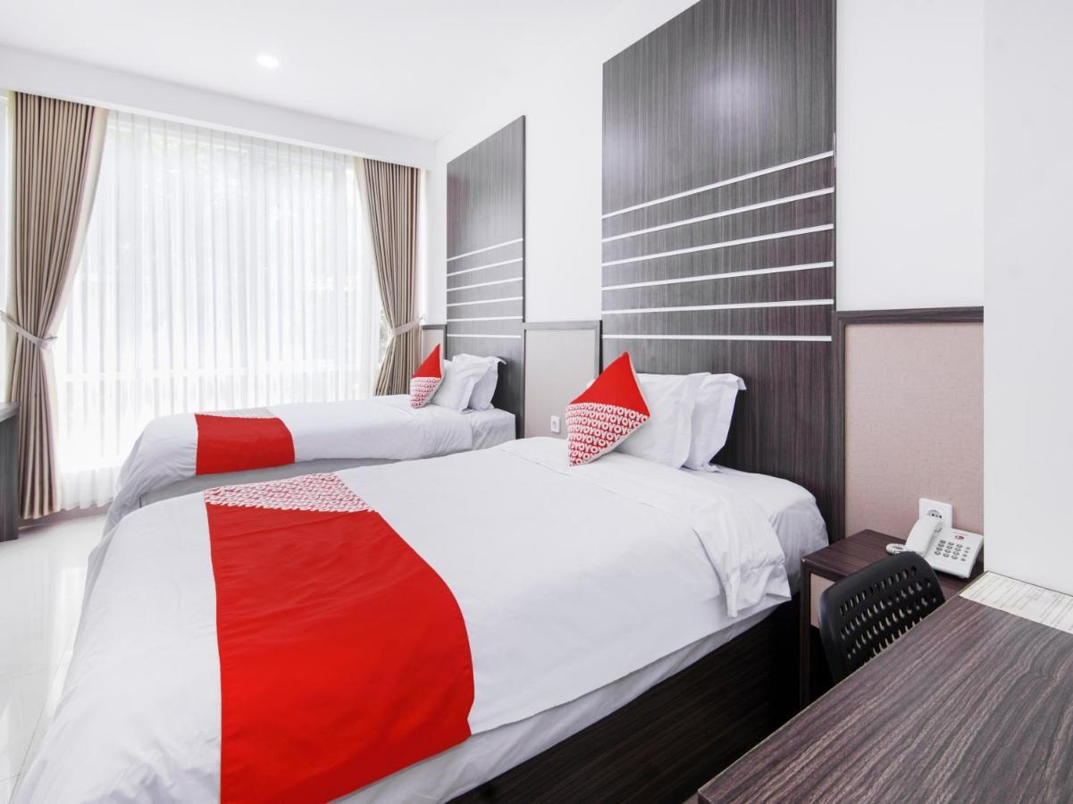 Oyo 2233 Bell'S Place Богор Экстерьер фото